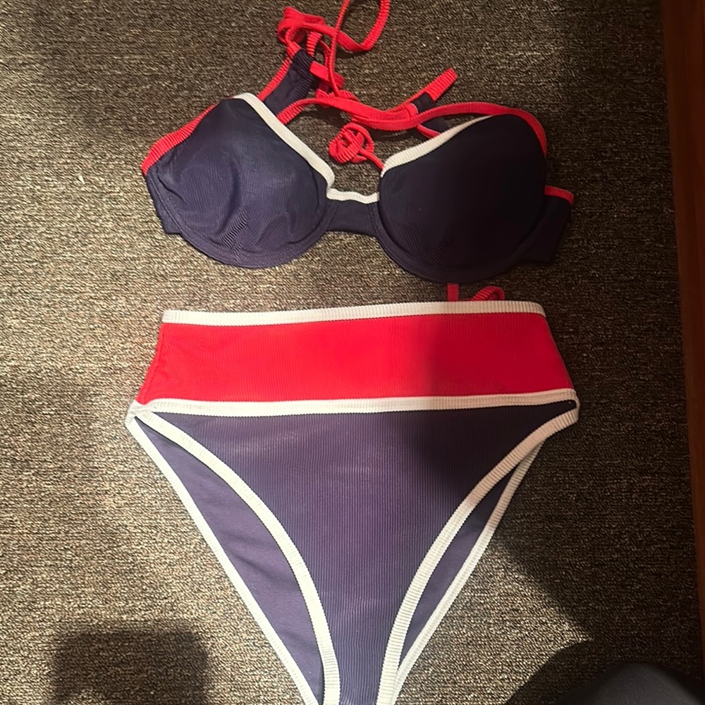 Beach riot swim top L bottoms S